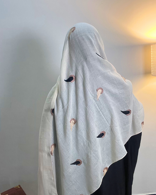 Paisley Drop Embroidery Lawn Hijab - Ivory