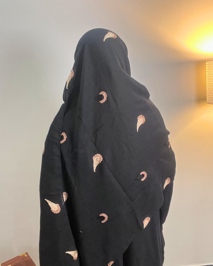 Paisley Drop Embroidery Lawn Hijab - Black