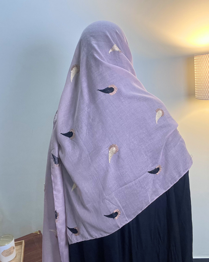 Paisley Drop Embroidery Lawn Hijab - Mauve