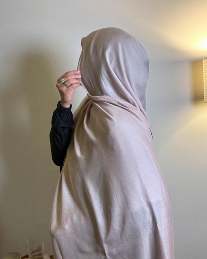 Solid Modal - Dark Vanilla