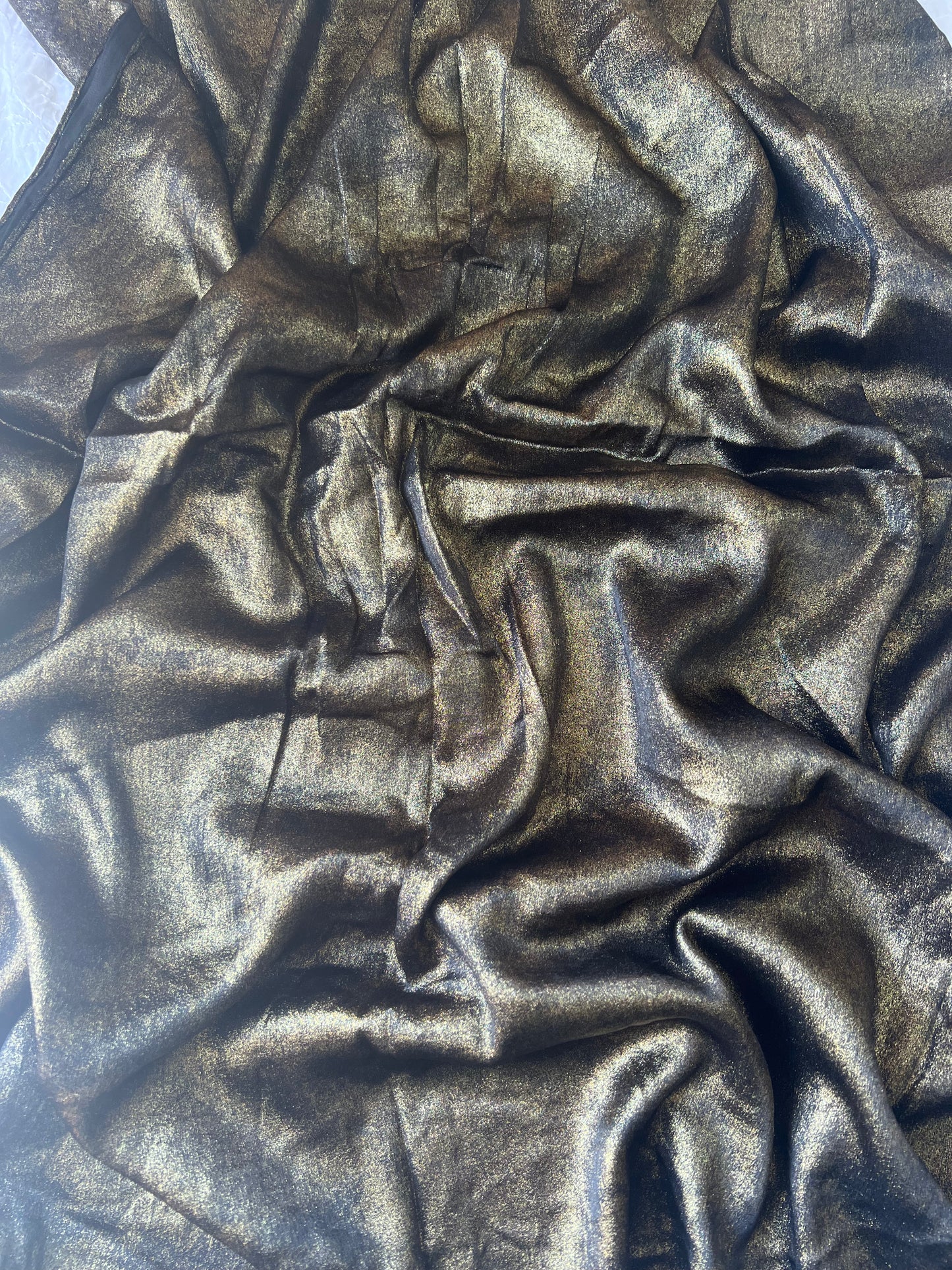 Silk with Gold Glitter – Black