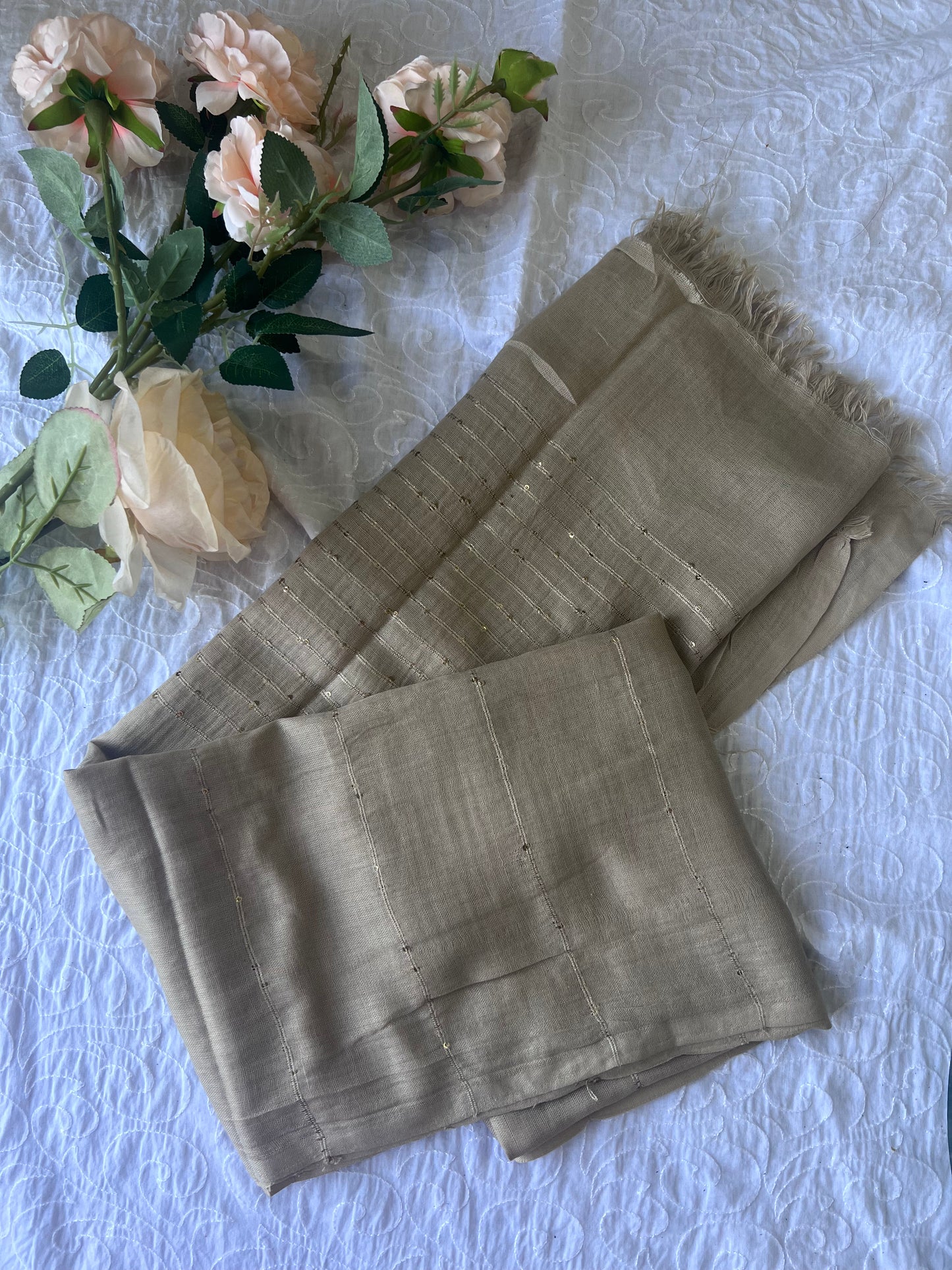 Sequined Lawn – Sand Brown